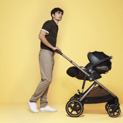 CYB_22_GazelleS_CampaignImage_Single_CloudZ_maleModel_print_small