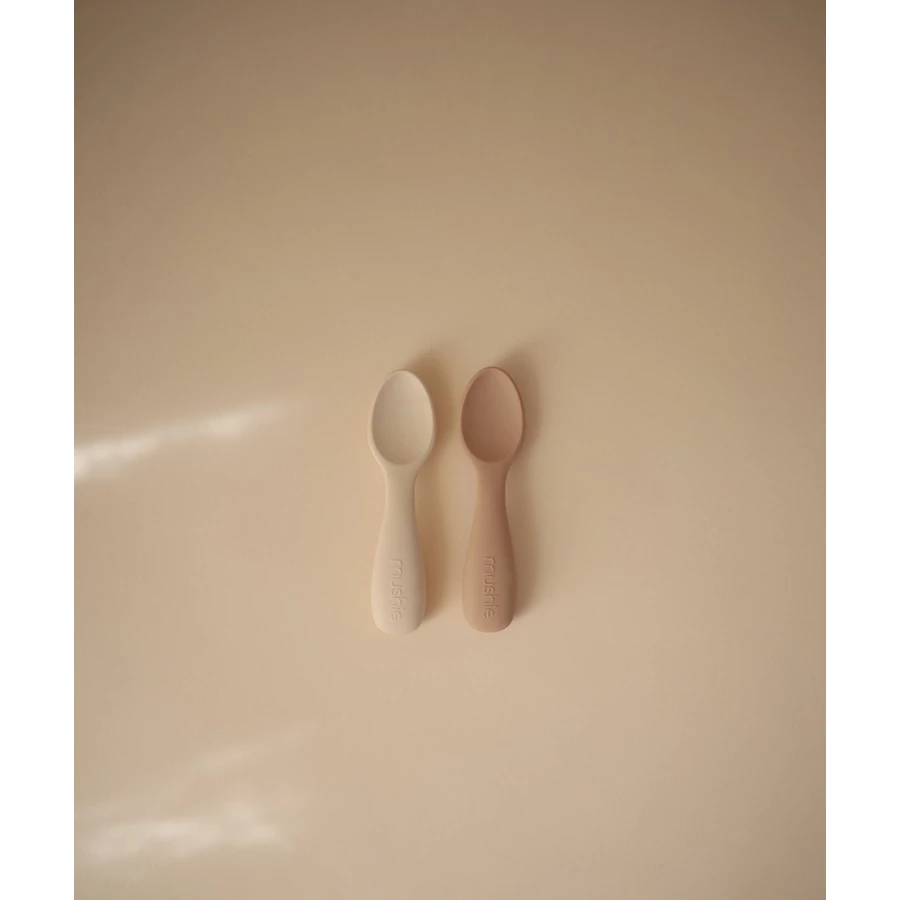mushie szilikon kiskanál szett (2 db) - bézs/homok - Image 2