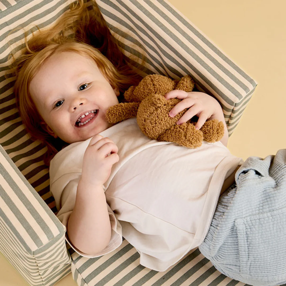 kids-concept-kinyithato-fotel-csikos-8