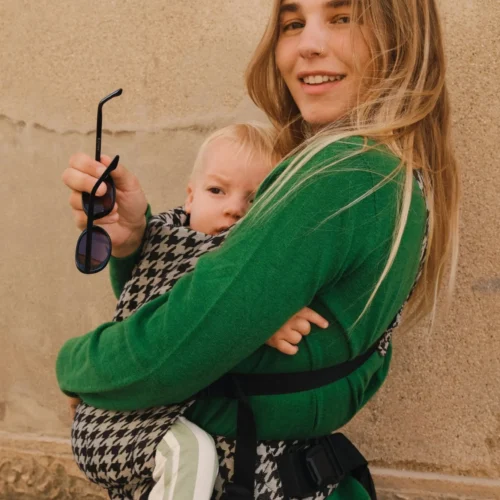firstride-bowie-baby-carrier-houndstooth-5-1 firstride-bowie-baby-carrier-houndstooth-5-1